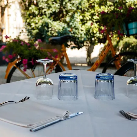 Con Cucina Il Tornado *